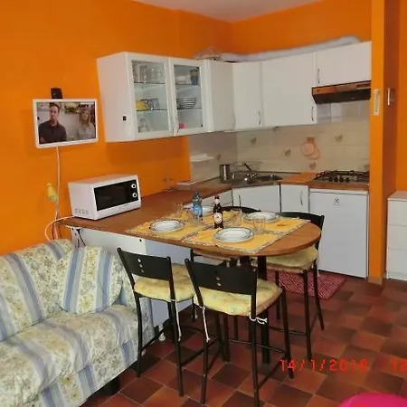 Studio Armor Apartment *